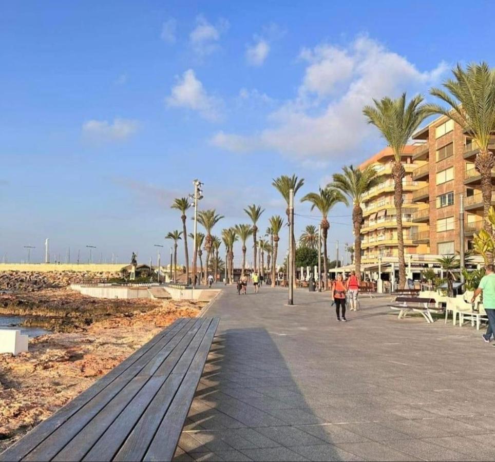 Apartamento Anett Torrevieja Exterior foto